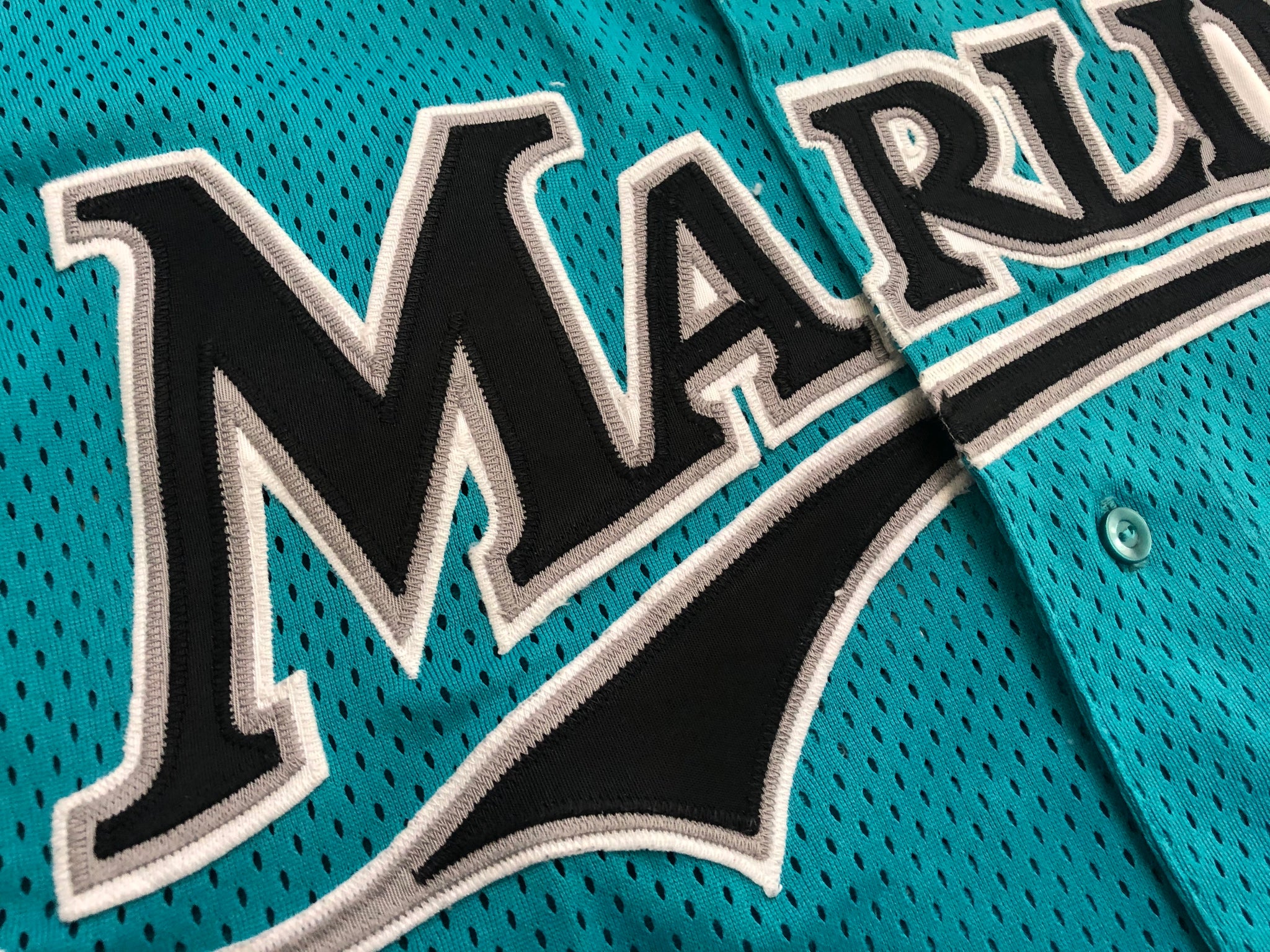 Majestic Miami Marlins Logo MLB Baseball Jersey Size Large Boys