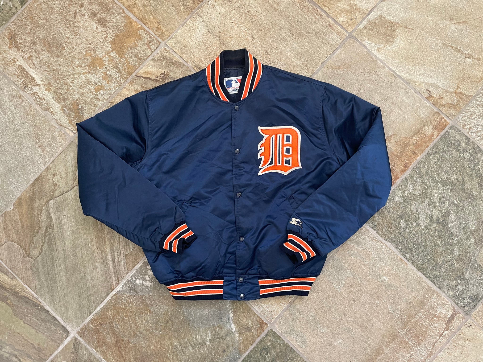 Vintage Detroit Tigers Starter Satin Baseball Jacket, Size XL – Stuck In  The 90s Sports