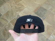 Load image into Gallery viewer, Vintage New York Giants Starter Snapback Football Hat
