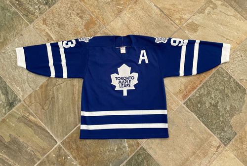 Vintage Toronto Maple Leafs Doug Gilmour CCM Hockey Jersey, Size Large