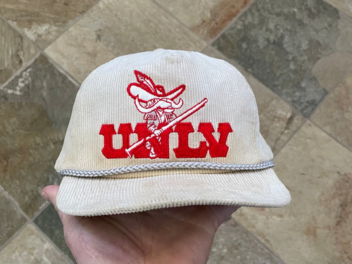 Vintage UNLV Runnin’ Rebels Zip Back Corduroy Snapback College Hat
