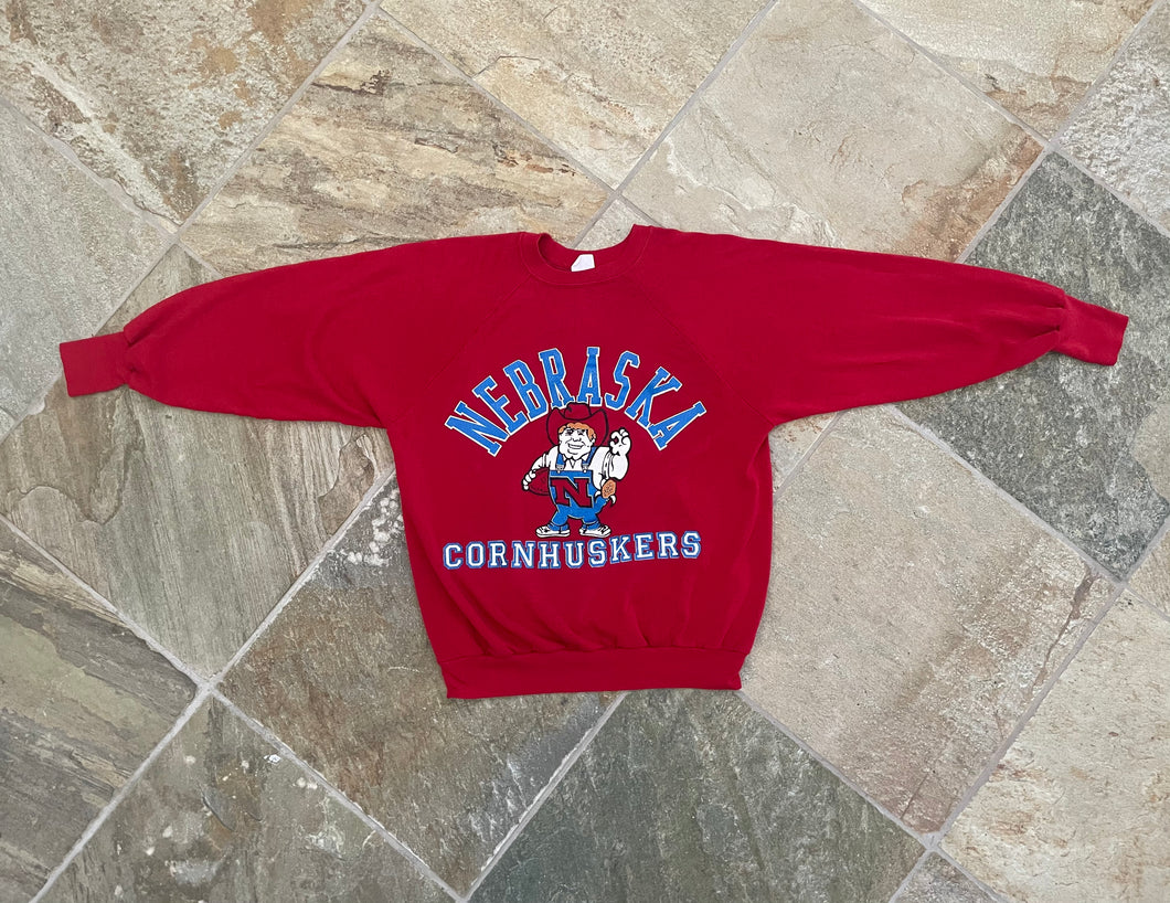 Vintage Nebraska Cornhuskers Logo 7 College Sweatshirt, Size Medium
