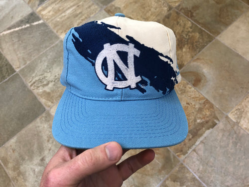 Vintage North Carolina Tarheels Logo Athletic Splash Snapback College Hat