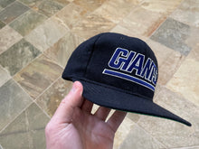 Load image into Gallery viewer, Vintage New York Giants Starter Script Snapback Football Hat