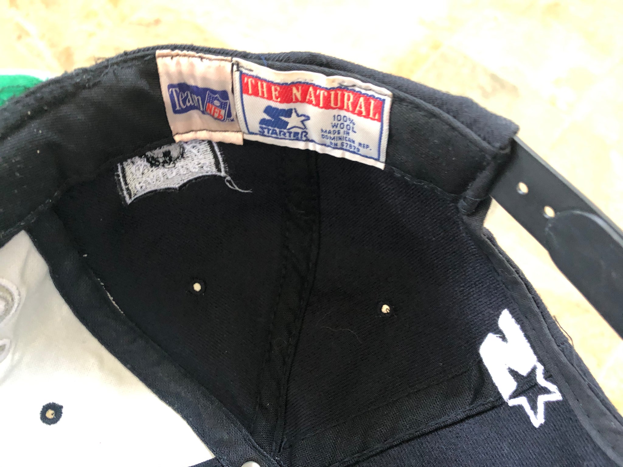 Vintage Oakland Raiders Apex One Snapback Football Hat – Stuck In