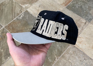 Vintage Oakland Raiders Apex One Snapback Football Hat