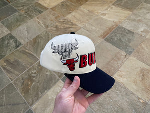 Vintage Chicago Bulls Sports Specialties Shadow Snapback Basketball Hat