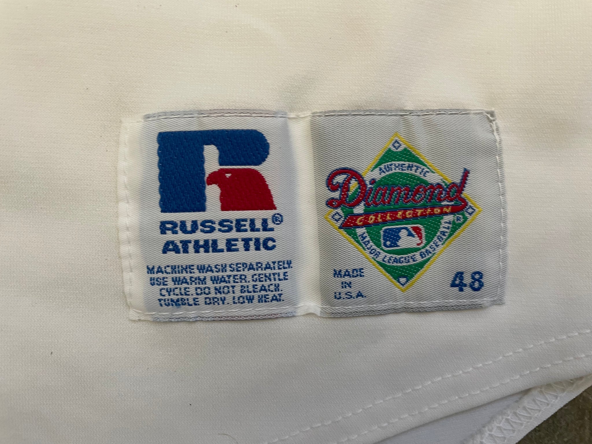 Size 48 Atlanta Braves Russell Authentic Diamond Jersey 90s 