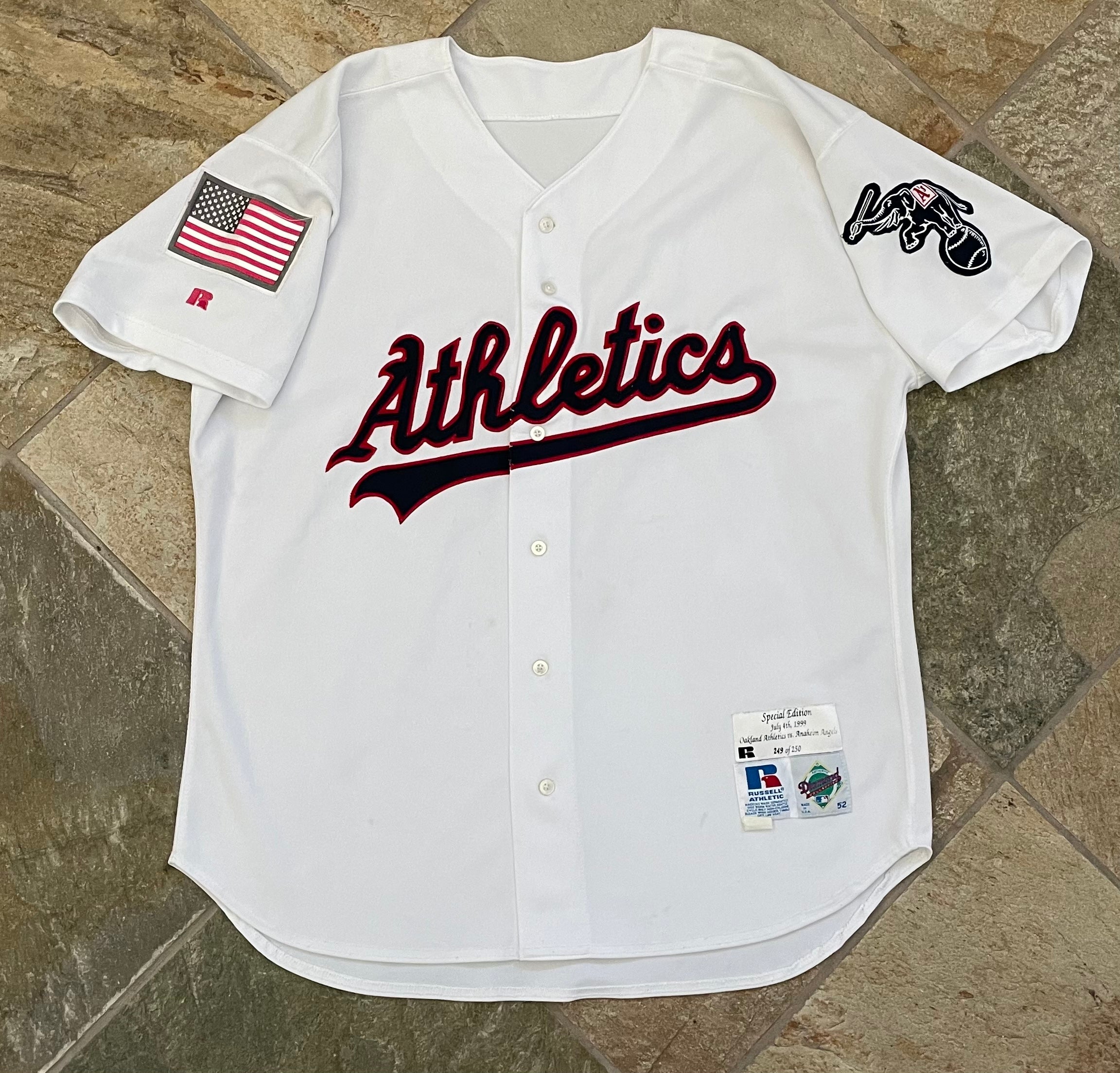 Vintage Russell Athletic/ Spalding Oakland A’s Athletics Baseball Jersey  WHITE