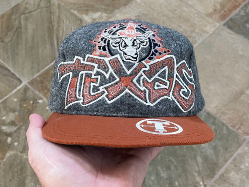 Vintage Texas Longhorns Cap Boy Graffiti Script Snapback College Hat