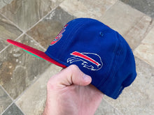 Load image into Gallery viewer, Vintage Buffalo Bills Starter Tailsweep Snapback Football Hat