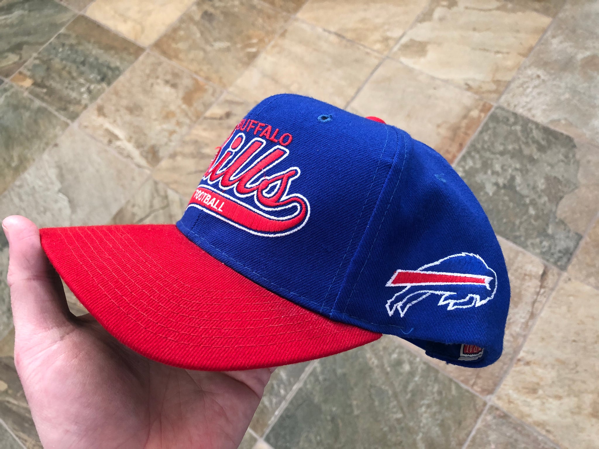 Vintage Buffalo Bills Starter Tailsweep Snapback Football Hat