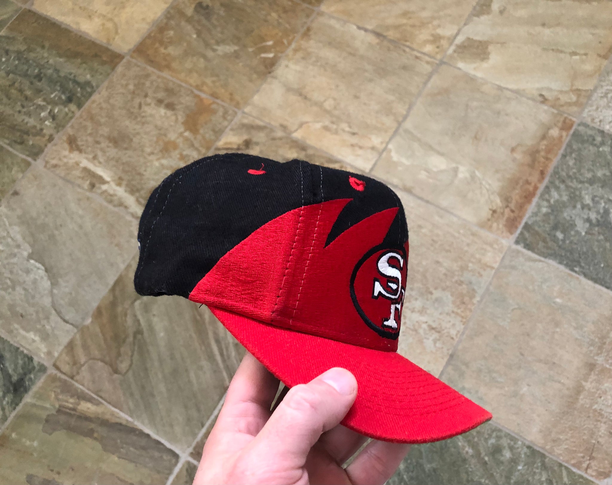 Vintage San Francisco 49ers shark tooth Logo Athletic vintage hat