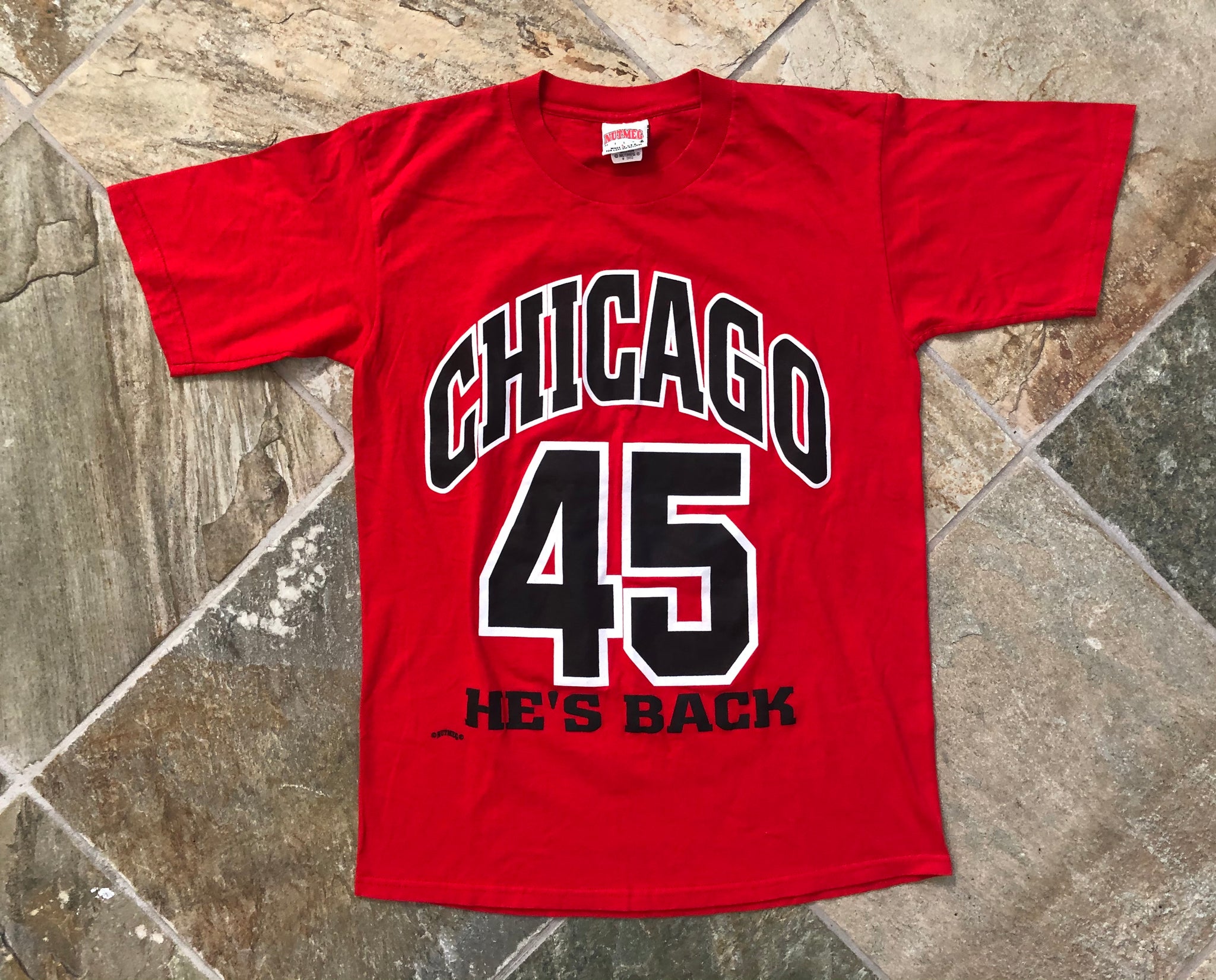 Vintage Chicago Bulls Michael Jordan Magic Johnson Brand Shirt