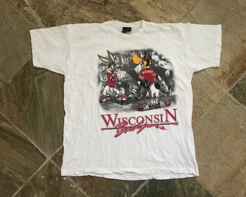 Vintage Wisconsin Badgers Looney Tunes College Football Tshirt, Size XXL