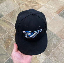 Load image into Gallery viewer, Vintage Toronto Blue Jays New Era Pro Fitted Baseball Hat, Size 7 1/8