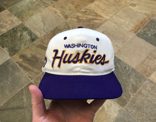 Vintage Washington Huskies Sports Specialties Script Snapback College Hat