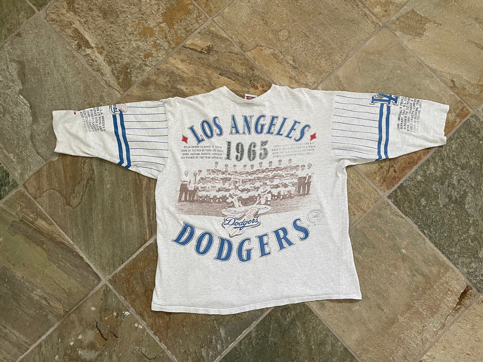 Vintage MLB (Long Gone) - Brooklyn Dodgers 1955 World Champions T-Shirt 1991 Large