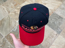 Load image into Gallery viewer, Vintage Chicago Blackhawks Starter Snapback Hockey Hat