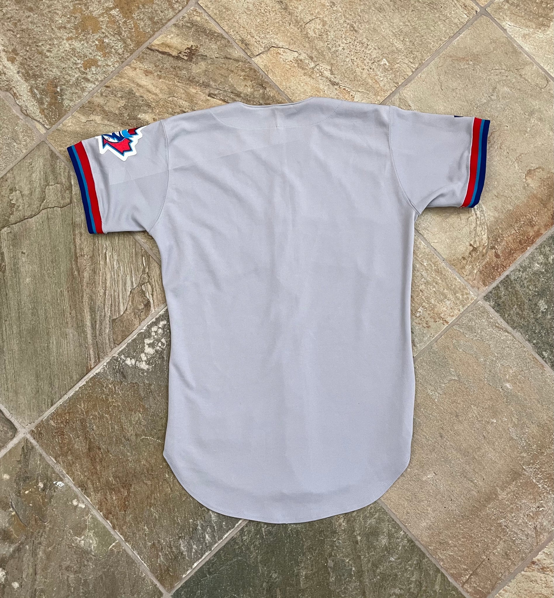 Russell Diamond Collection: Away, Montreal Expos Jersey- Size 40