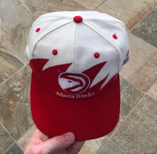 Load image into Gallery viewer, Vintage Atlanta Hawks Logo Athletic Sharktooth Snapback Basketball Hat