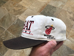 Vintage Miami Heat Youngan Triangle Snapback Basketball Hat