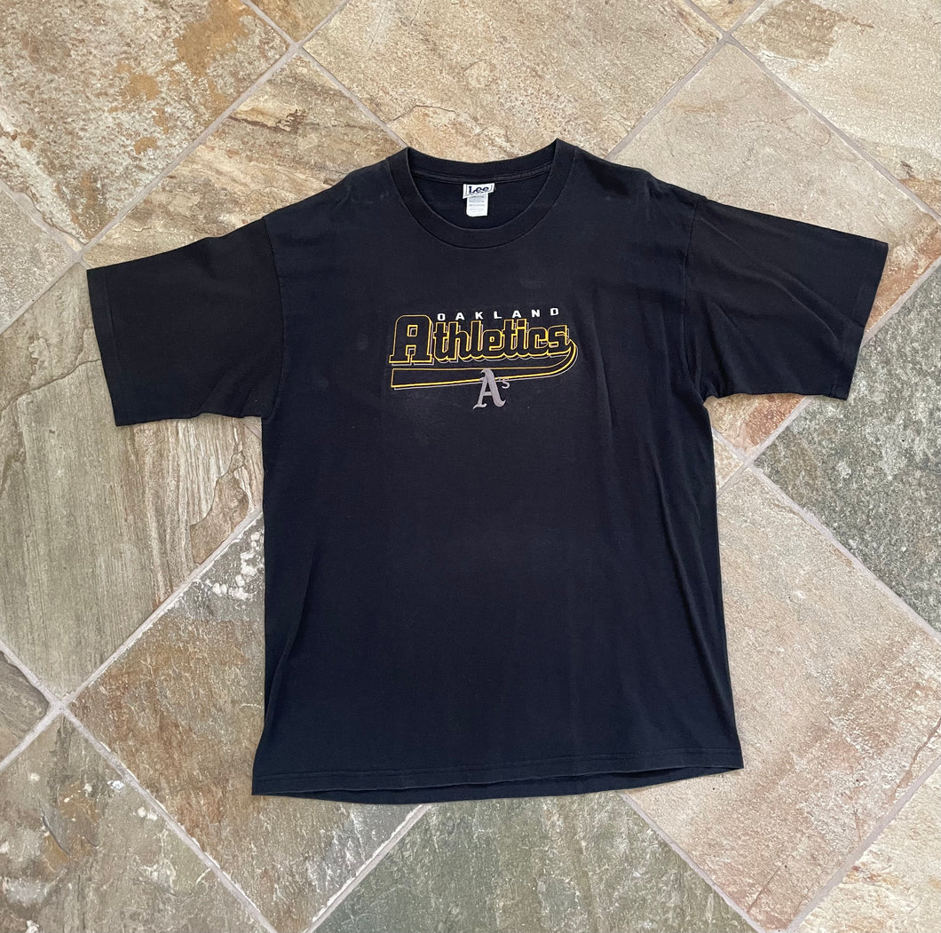 Vintage Oakland Athletics Lee Baseball Tshirt, Size XL