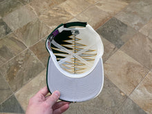 Load image into Gallery viewer, Vintage Green Bay Packers Starter Shockwave Strapback Football Hat