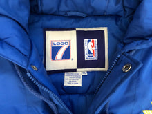 Load image into Gallery viewer, Vintage Golden State Warriors Logo 7 Parka Basketball Jacket, Size XL