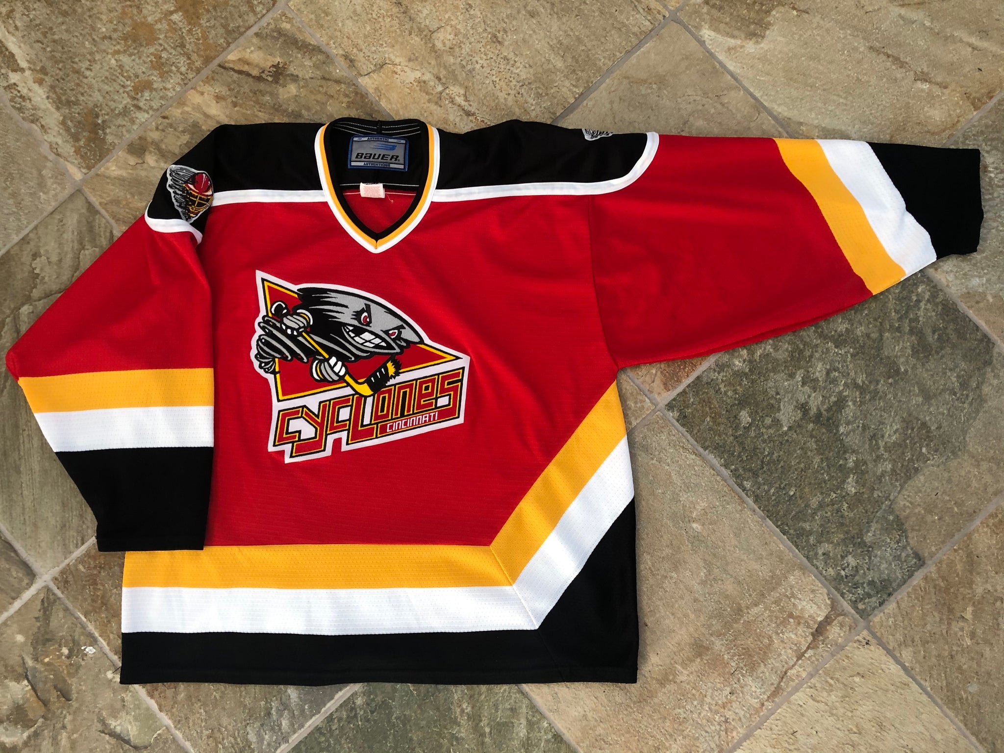 Nashville Predators Vintage 90s Bauer Hockey Jersey Sewn 