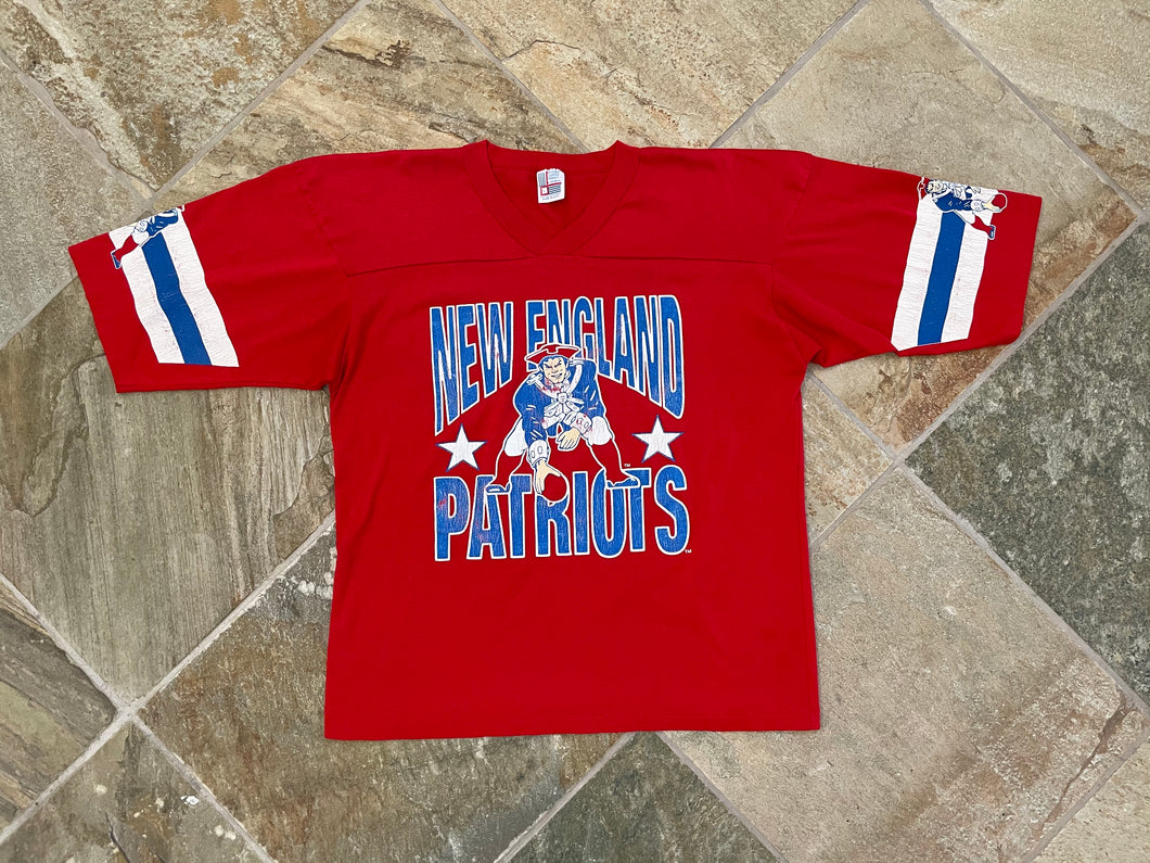 Vintage New England Patriots Football Tshirt, Size Large
