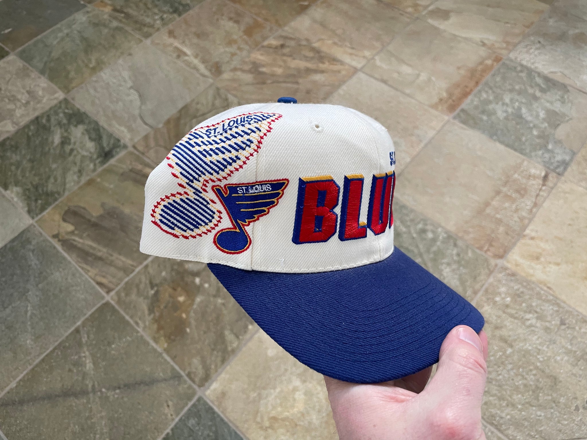 vintage 90s ST. LOUIS BLUES SNAPBACK HAT nhl ice hockey missouri