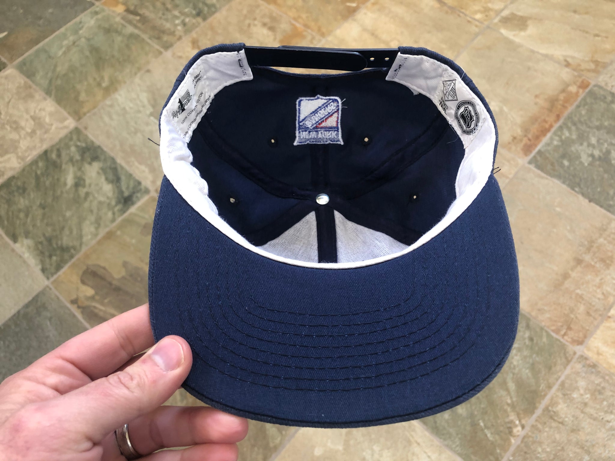 NY New York Rangers NHL Hockey - Lady Liberty Logo Fleece Cuff Beanie Hat Cap