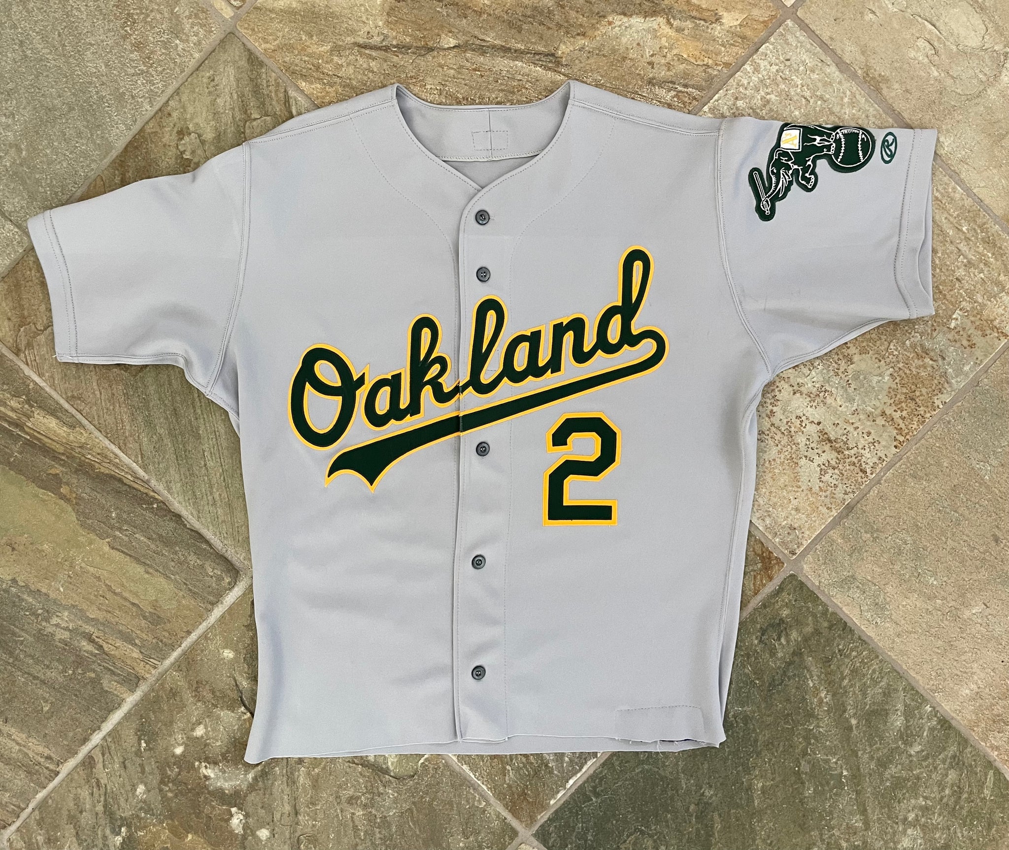 Why do the Oakland Athletics uniforms have elephant patches on their  sleeves? 