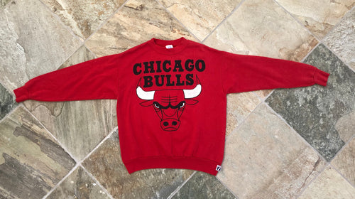 Vintage Chicago Bulls Logo 7 Basketball Sweatshirt, Size Large