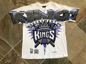 Vintage Sacramento Kings Magic Johnson Basketball Tshirt, Size XL