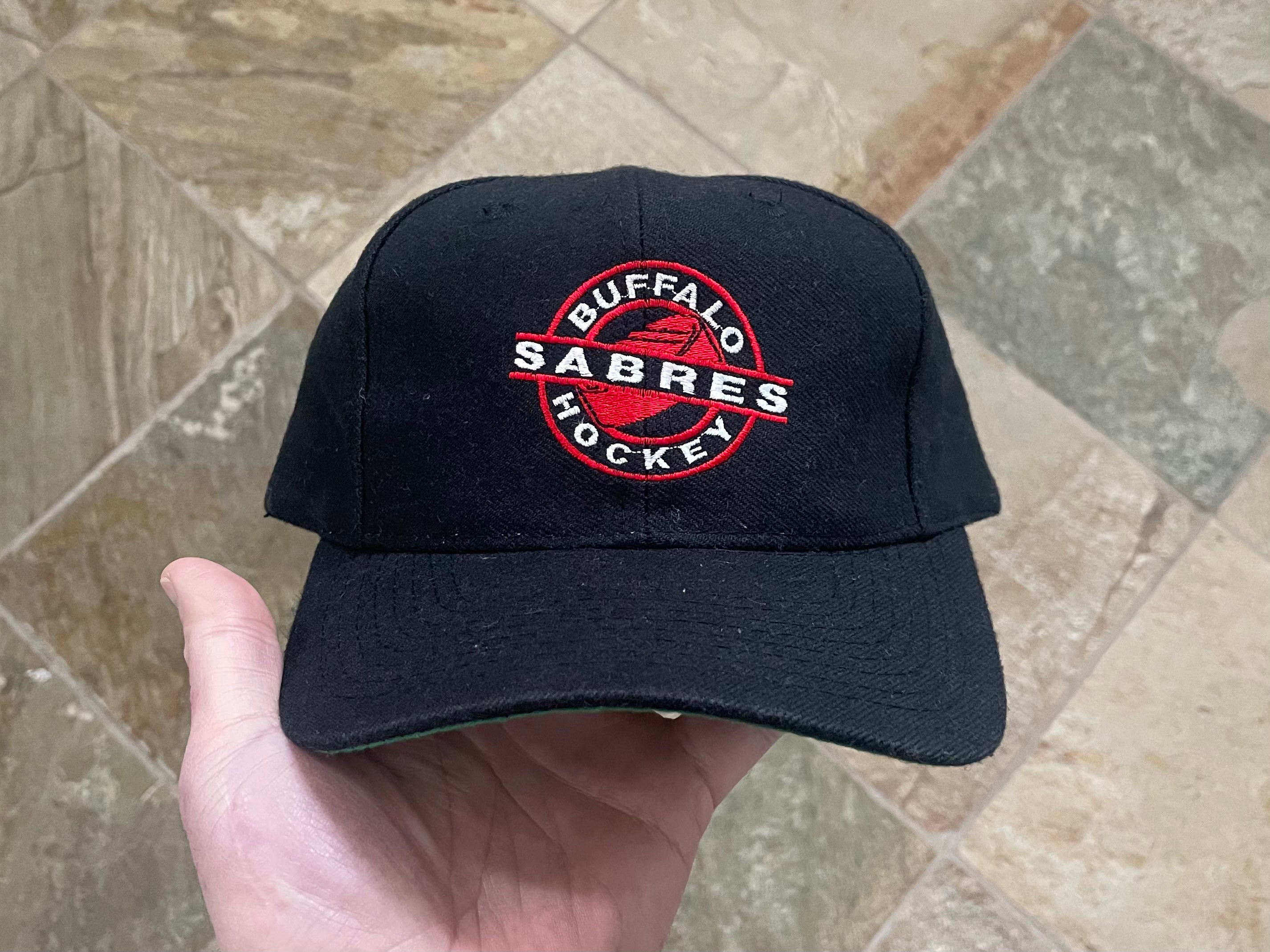 CCM, Accessories, Vintage 9s Ccm Buffalo Sabres Nhl Hockey Snapback Hat