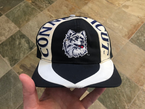 Vintage UConn Huskies Twins Enterprises Wraparound SnapBack College Hat