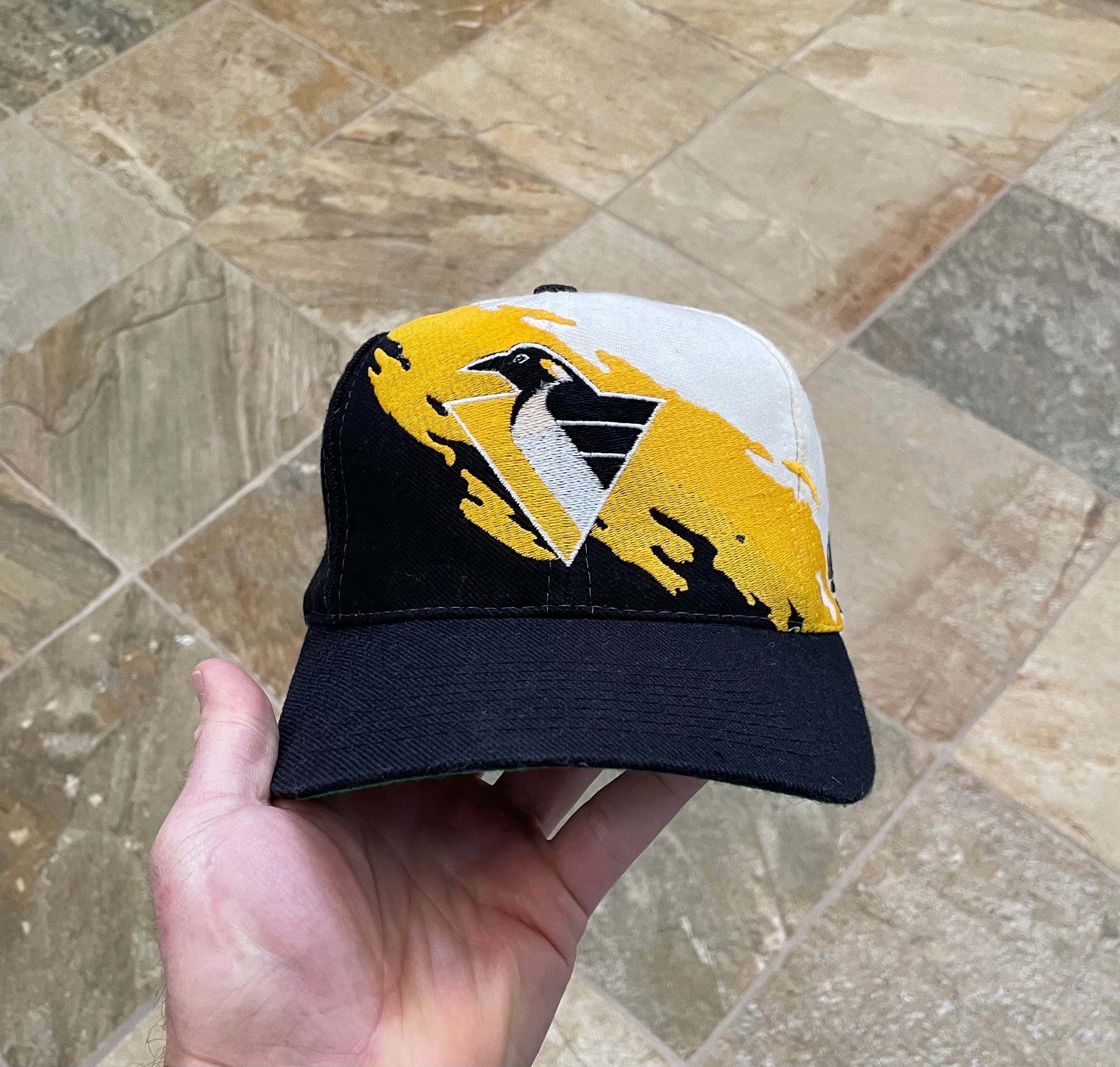 Vintage 90s Logo 7 NHL Pittsburgh Penguins Splash Snapback Cap Hat