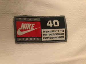 Vintage Nike North Carolina Tar Heels Vince Carter Basketball College Jersey, Size 40, Medium