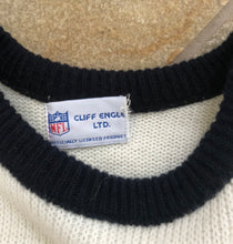 Load image into Gallery viewer, Vintage Cincinnati Bengals Cliff Engle Sweater Football Sweatshirt, Size Medium