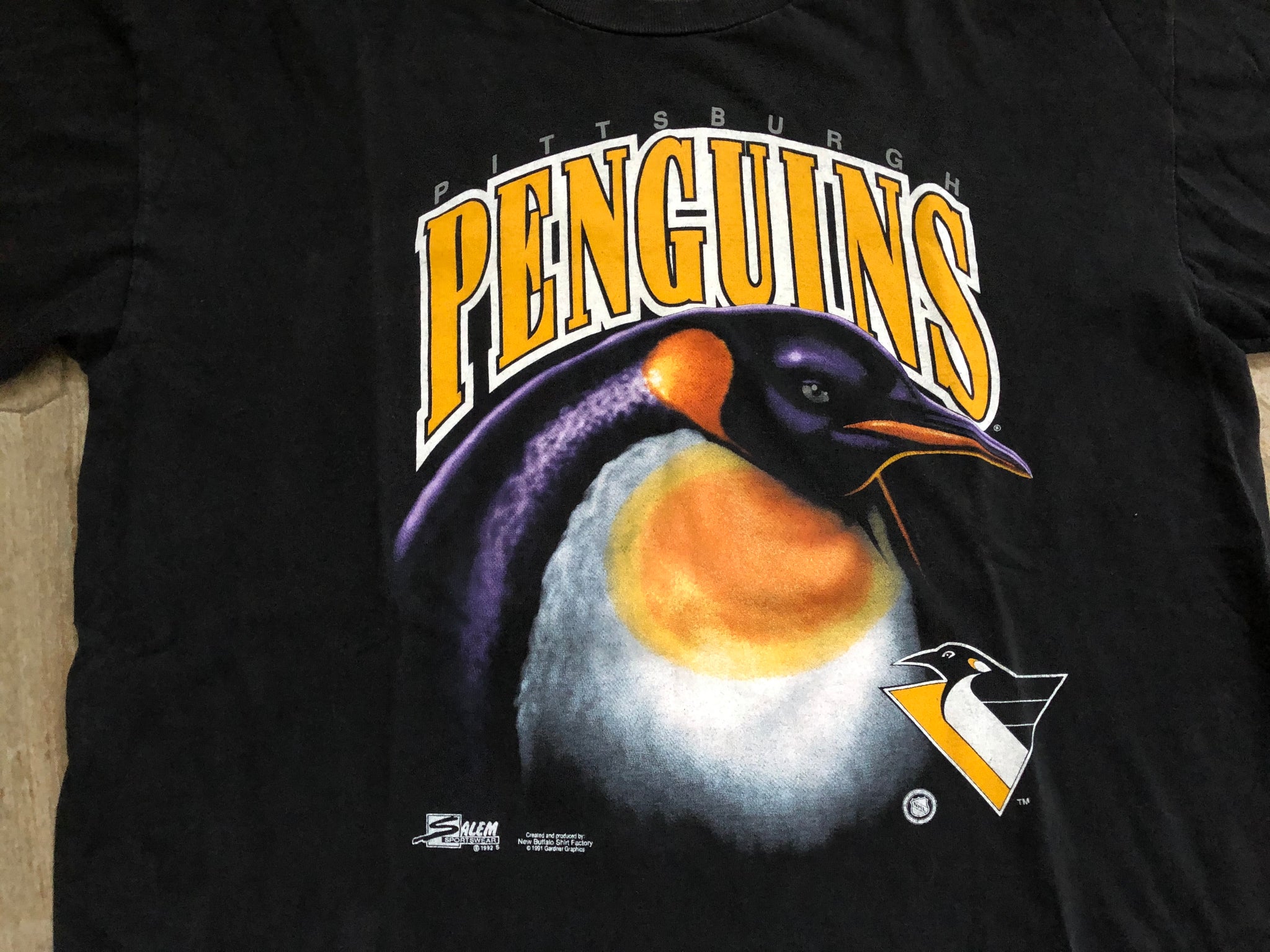 Vintage 1991 NHL Pittsburgh Penguins T-shirt Made in USA