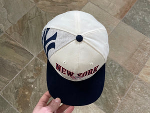 Vintage New York Yankees Sports Specialties Laser Snapback Baseball Hat