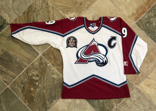 Vintage Colorado Avalanche Joe Sakic Starter Hockey Jersey, Size Medium.