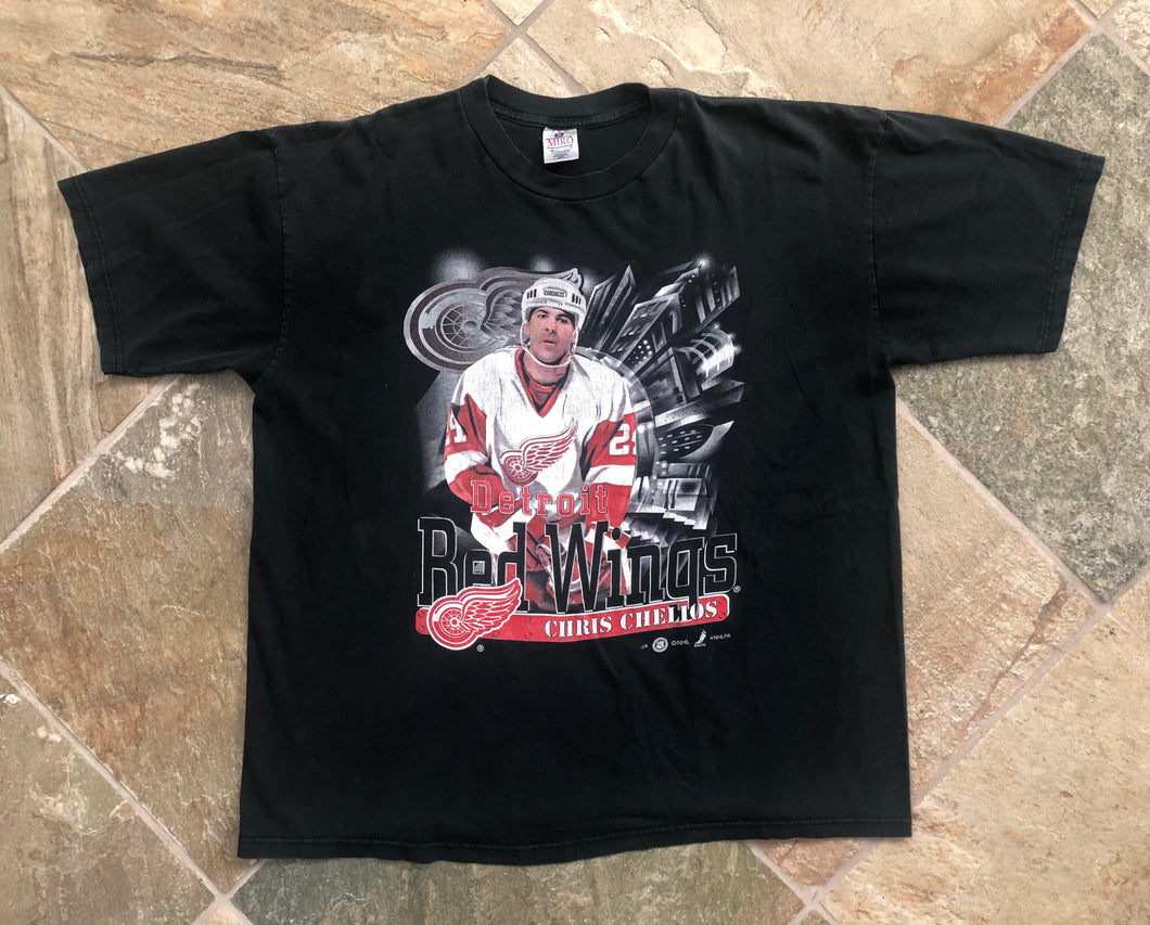 Vintage Detroit Red Wings Chris Chelios Hockey Tshirt, Size XXL