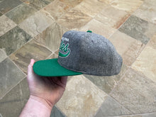 Load image into Gallery viewer, Vintage Philadelphia Eagles Starter Melton Script Snapback Football Hat