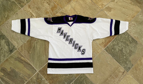 Vintage Minnesota State Mavericks K1 College Hockey Jersey, Size Medium