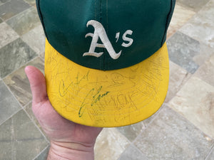 Vintage Oakland Athletics Sports Specialties Autographed Snapback Baseball Hat