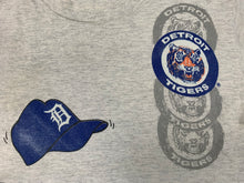Load image into Gallery viewer, Vintage Detroit Tigers Tasmanian Devil Baseball Tshirt, Size Medium