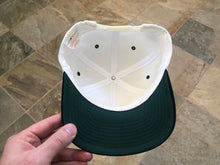 Load image into Gallery viewer, Vintage New York Yankees Twins Enterprises Snapback Baseball Hat